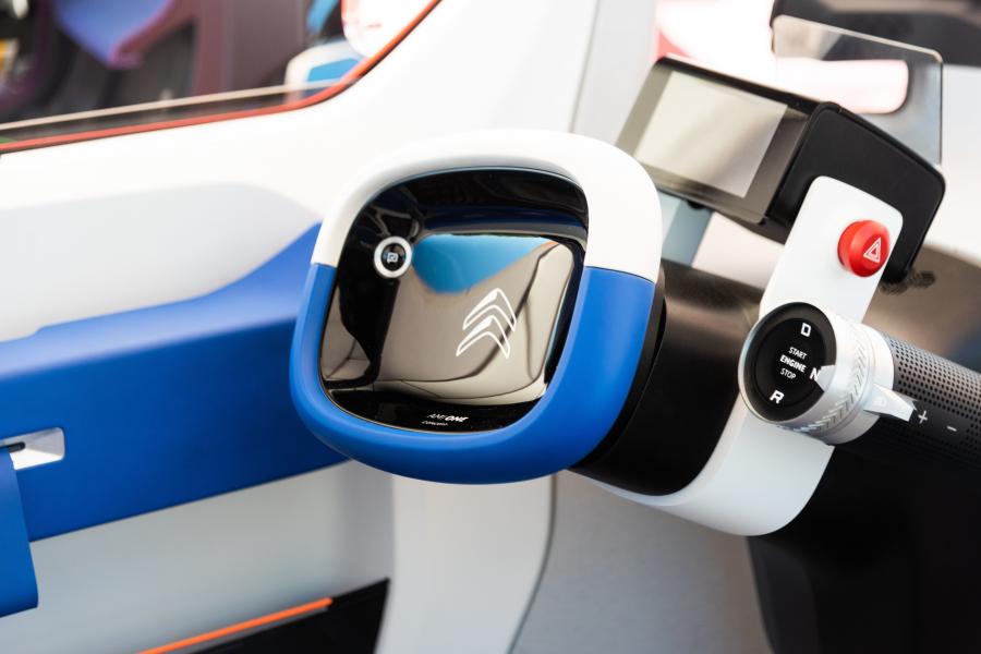 Интерьер Citroen Ami One Concept 2019 года  (фото 24 из 49)